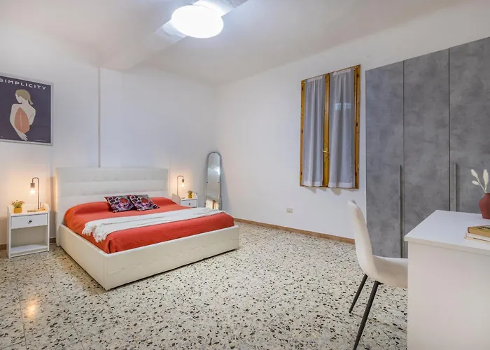 Appartement Center Piazza Pomposa Modena