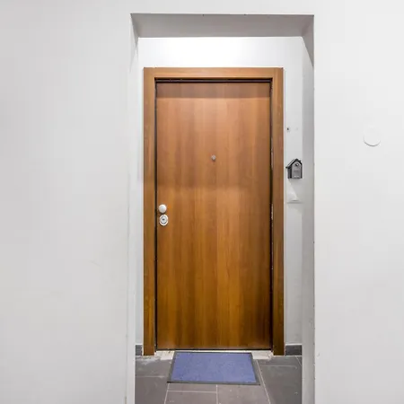 Center Piazza Pomposa Апартаменты